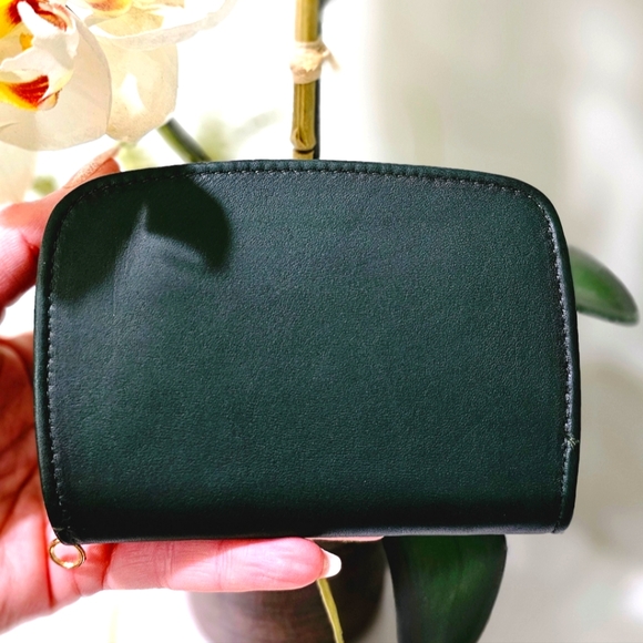 Vintage Coach Zip-Around Compact Wallet Clutch # 7242 (Bottle Green) - Picture 10 of 13